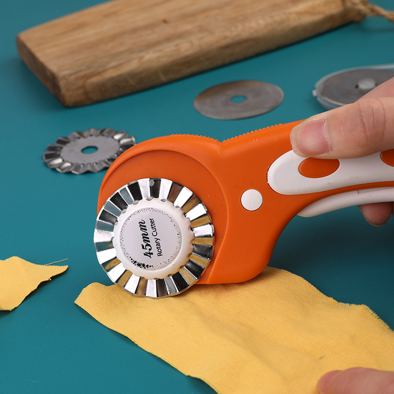 1 buah pisau pemotong putar 28 - Rotary Cutter Fabric ulasan dan harga