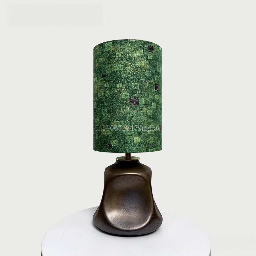 Lampu Meja Kain Gilded Liberty - Century Textile & Sewing Supply ulasan dan harga